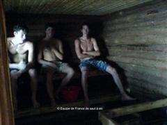 au sauna...